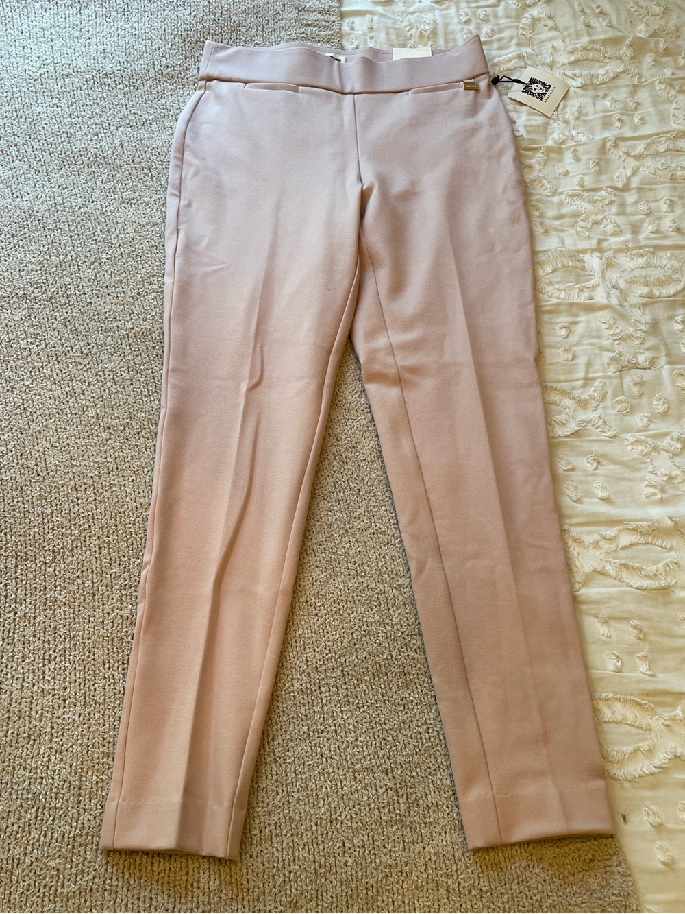 Anne Klein Pull On Ankle Pants Dusty Rose EUC - size Small